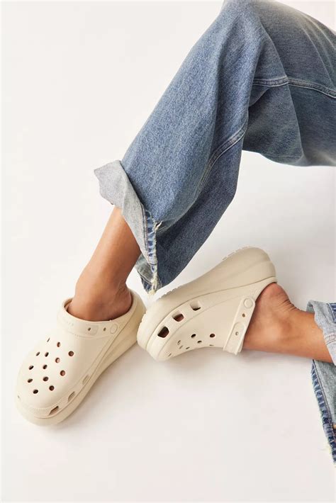 Crocs Classic Crush Clog | Urban Outfitters Orange Crocs, White Crocs, Crocs Outfits, Clog ...