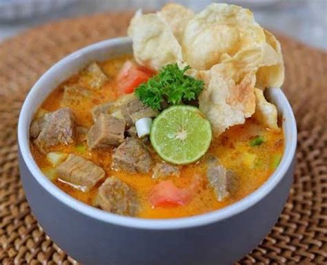 Soto Betawi, Kuliner Betawi yang Kaya Cita Rasa - Economic Review