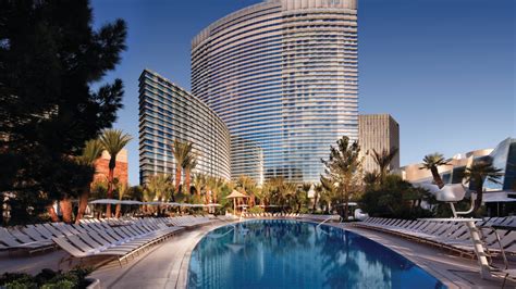 MGM Resorts purchases CityCenter, sells Aria/Vdara