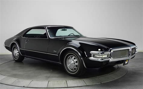 Download Vehicle 1968 Oldsmobile Toronado HD Wallpaper