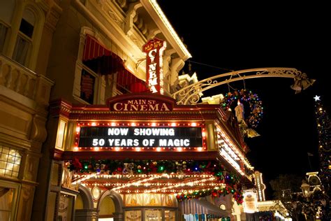 11 Best Christmas Towns in South Carolina 2023 –Spark your Childhood Dream - Ankita Poddar