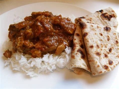 CHICKEN CURRY & ROTI RECIPE | Curry chicken, Recipes, Roti recipe