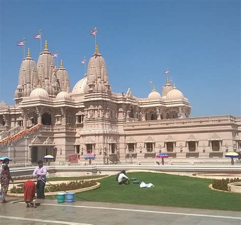 BAPS Shri Swaminarayan Mandir (Pune) - 2021 Lo que se debe saber antes ...