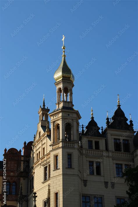 Das Schweriner Schloss Stock Photo | Adobe Stock