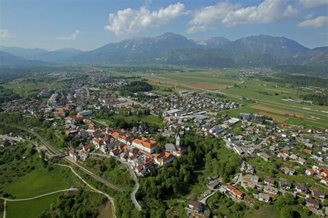 Visit And Explore the Medieval Old Town of Radovljica, Slovenia