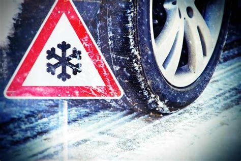 Neumáticos de invierno para coches, alternativa a las cadenas de nieve