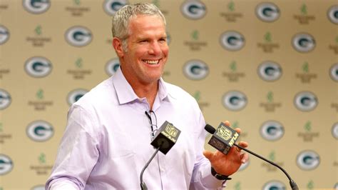 Green Bay Packers induct Brett Favre into team Hall of Fame - Sports ...