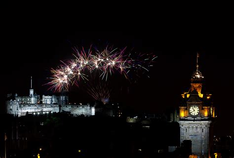 Joe Gilhooley Photography - Edinburgh Tattoo Fireworks 2013