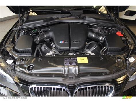 2010 BMW M5 Standard M5 Model 5.0 Liter M DOHC 40-Valve VVT V10 Engine ...