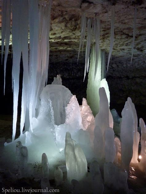 ice cave formations | Ice cave, Cave, Cavern