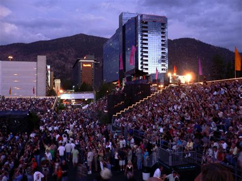 Lake Tahoe Outdoor Arena at Harveys | rock/ pop music venue