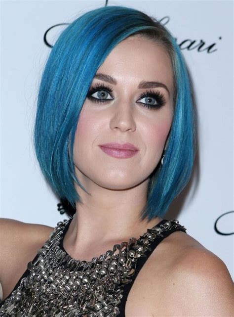 Lover of Splendid: Newly Single Katy Perry Rocks Blue Hair & LBD