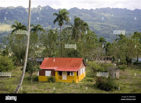 Dominican Republic, Cibao Region, a dwelling Stock Photo - Alamy