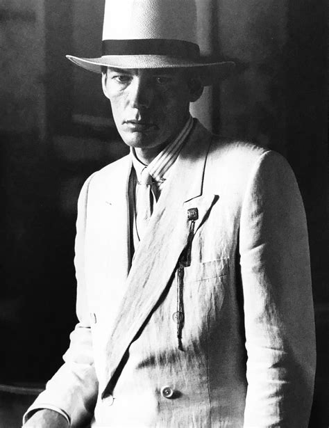 This Summer We’re Channelling: Billy Drago’s Armani White Suit in The ...