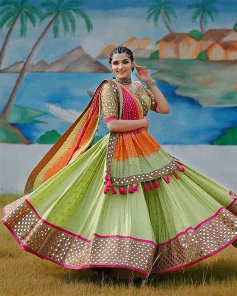 20+ Designs of Lehenga Choli That You Can Include In Your Navratri Shopping Ghagra Choli ...