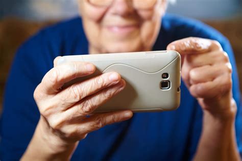 The Best Cellphones for Seniors Unveiled! - Seniors Lifestyle Magazine