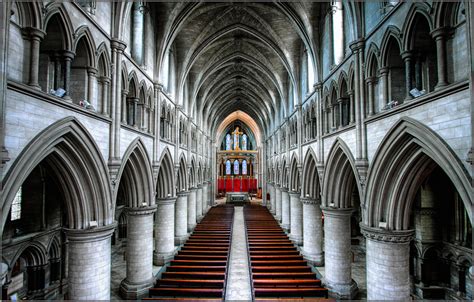 Roman Catholic Cathedral in Norwich | HDR creme