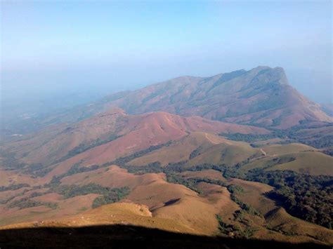 Kudremukh trek – 3rd highest peak of Karnataka | RockyFeet