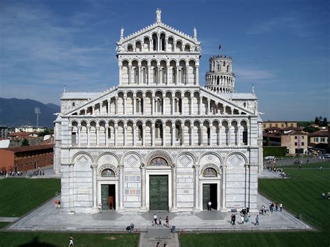 The Romanesque churches of Tuscany: San Miniato in Florence and Pisa Cathedral – Smarthistory