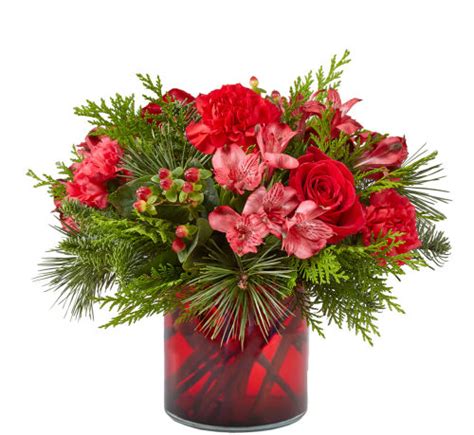 FTD® Merry Mistletoe Bouquet #CH37FA • Canada Flowers