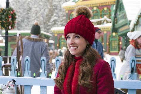 'Noelle' Movie Review: New Disney+ Christmas Comedy Comes Up Short ...