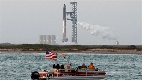 SpaceX scrubs test flight of giant Starship rocket - ABC7 Chicago