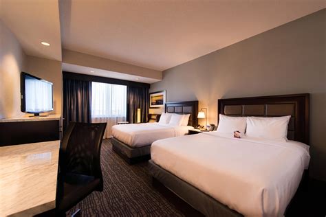 Hotels in Downtown Springfield, IL | Crowne Plaza Springfield - Convention CTR