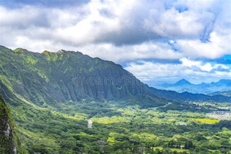 Colorful Nuuanu Pali Outlook Green Koolau Mountain Range Oahu Hawaii Stock Image - Image of ...