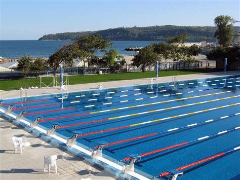 File:Olympian Swimming pool, Varna.jpg - Wikipedia