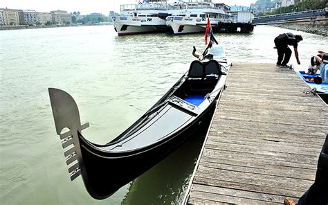 Budapest portál | Velencei gondola érkezett Budapestre