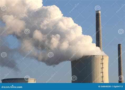 Pollution from Coal Power Plant Stock Image - Image of machine, europe ...