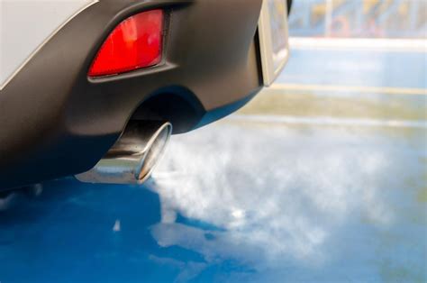 5 Signs of an Exhaust Leak