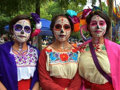 Top 92+ imagen festival of the dead mexico - abzlocal fi