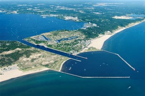 Muskegon State Park, Muskegon, Mich. Sandy Beach Paradise | Great Lakes ...