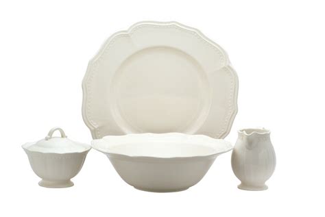 Classic White 4 Piece Serving Set | Serving set, Classic white, Serveware set