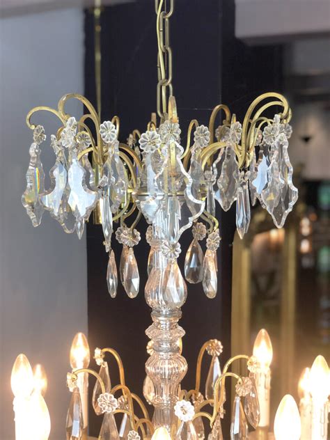 Antique chandelier with beautifully cut crystals - Piet Jonker