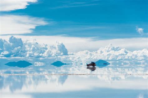 Reflections In Salar De Uyuni Stock Photo - Image: 62593284