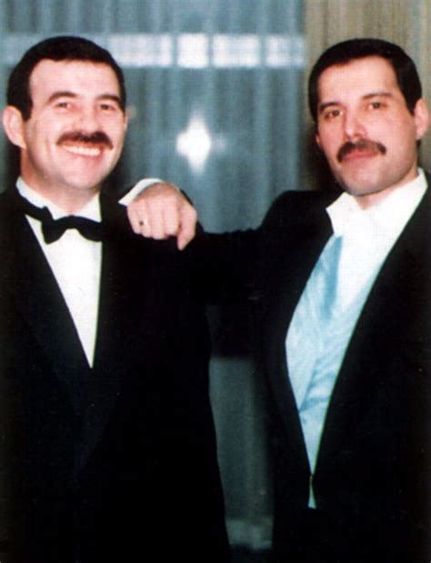 Freddie Mercury & Jim Hutton (8) - Flashbak