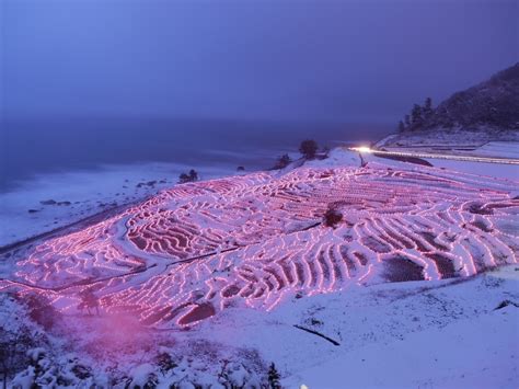 Shiroyone Senmaida, on one page charms and highlights quickly, (Shiroyone Rice Fields), Ishikawa ...