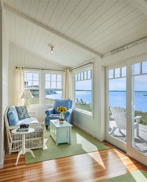 CHOOSING THE PERFECT SUNROOM FOR YOUR HOUSE - Northview Canada Inc