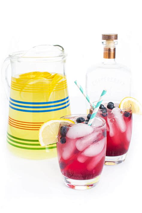 Homemade Blueberry Vodka Lemonade - The Lemon Bowl®