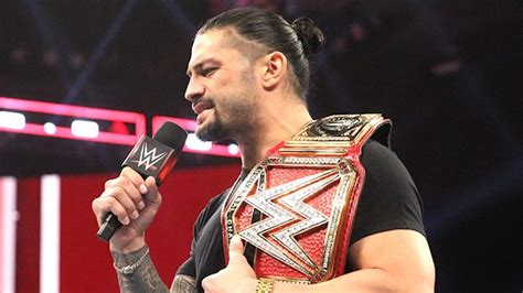 Backstage News On Roman Reigns' Announcement On Raw - PWPIX.net