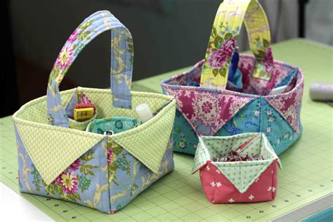 Fabric Box & Basket - DIY Sewing Tutorial - she makes an easy insert ...