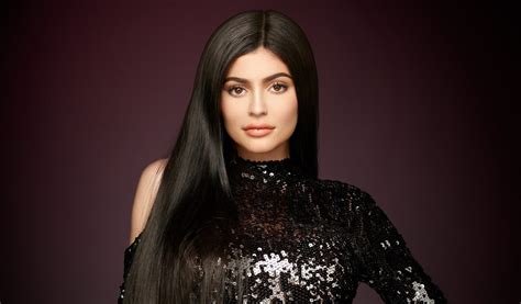 2018 Kylie Jenner Portrait Wallpaper, HD Celebrities 4K Wallpapers ...