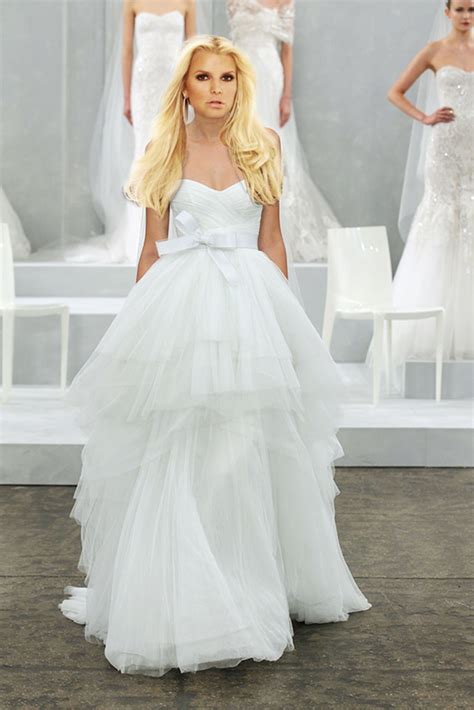 Jessica Simpson Wedding Dress Pictures; Celebrity Weddings | Glamour