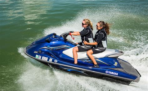 2014 Yamaha WaveRunner VX: The Review from Our PWC Expert - boats.com