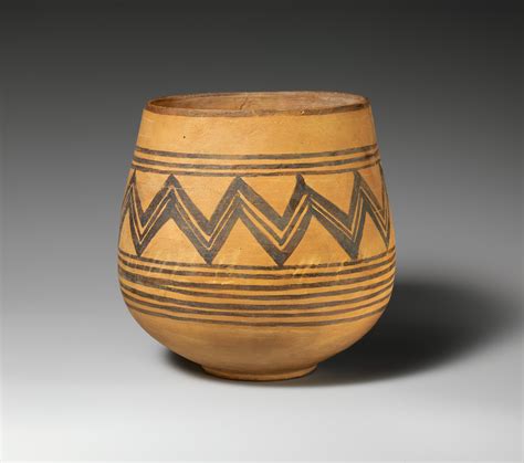 Bowl with painted decoration | Indus | Early Harappan | The Metropolitan Museum of Art