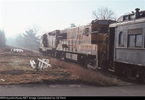 Pin by Pete Bachelder on Trains (mostly Maine Central) | Train, Image, Rails