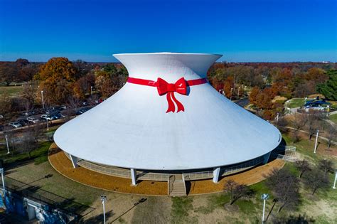 McDonnell Planetarium bow tradition began as 1966 prank - Saint Louis ...