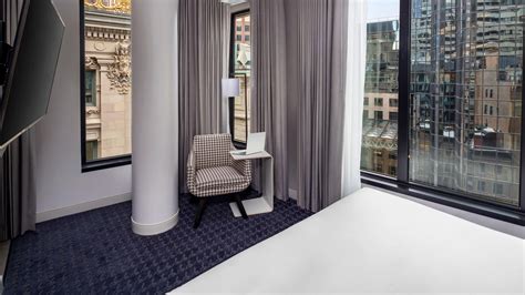 Pet-Friendly Boston Hotel Rooms | Hyatt Centric Faneuil Hall